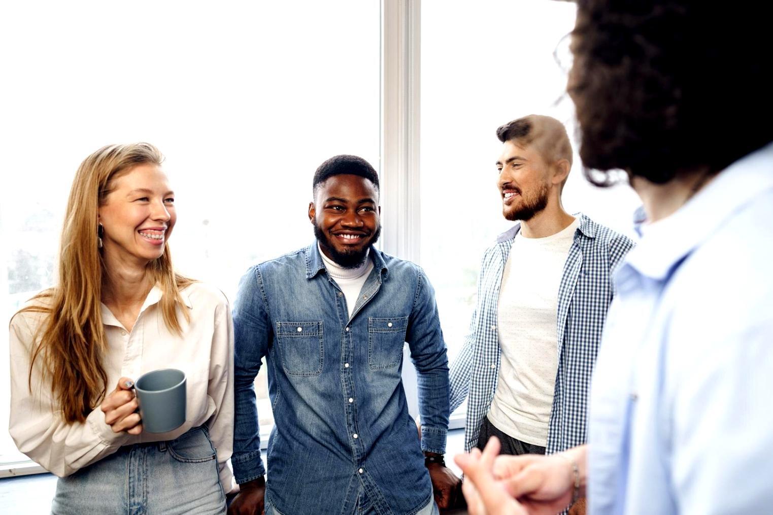 Mobile device displaying DriveCloudX budgeting app in use